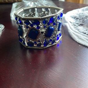 Silver and sapphire stretchy bracelet
